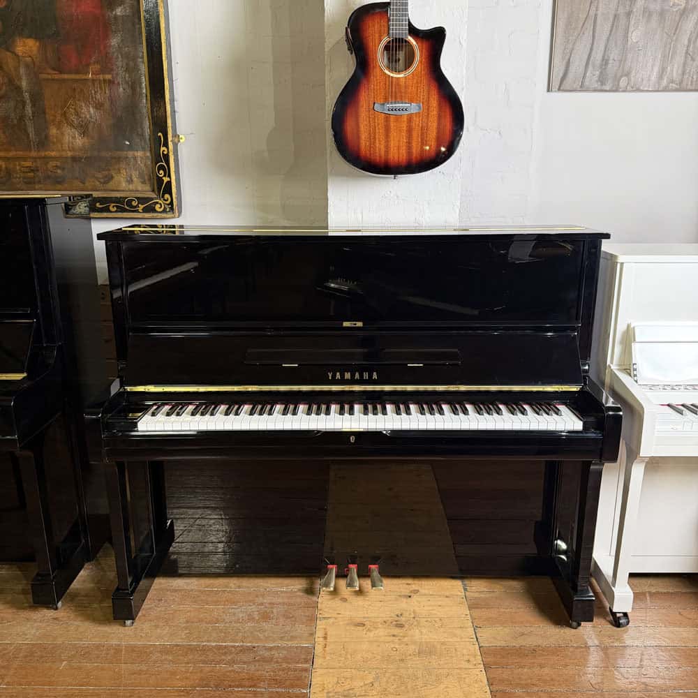 Reconditioned | Yamaha U1A | Upright Piano  | Black Polyester | 3923434