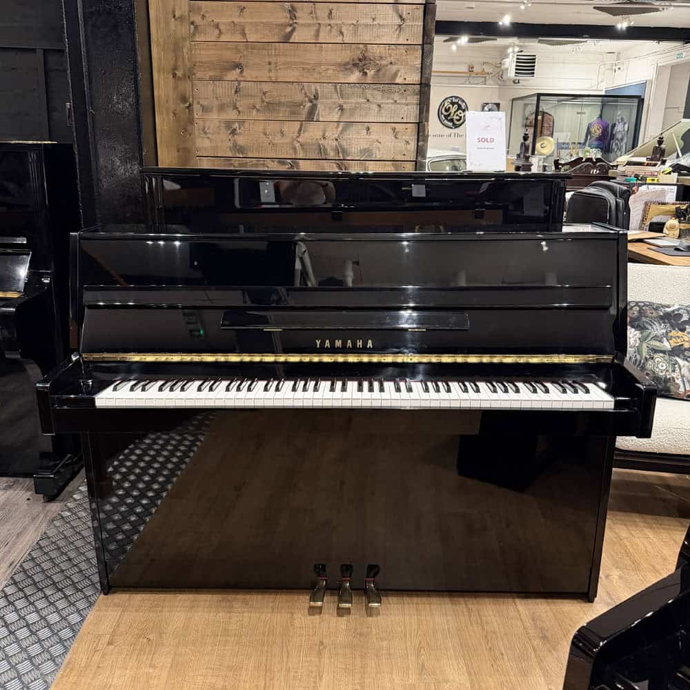 Used | Yamaha C108 | Upright Piano  | Black Polyester | 4844759