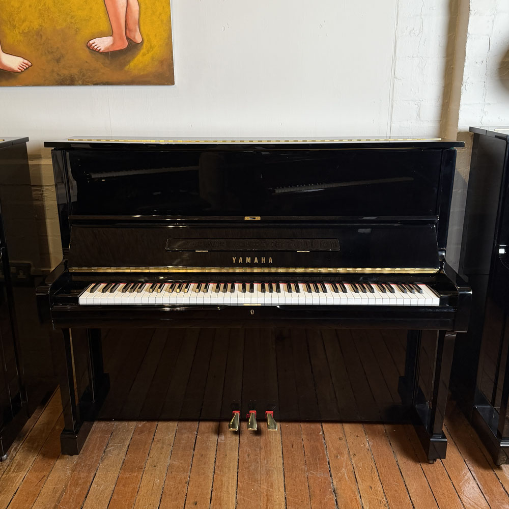 Reconditioned | Yamaha U1A | Upright Piano  | Black Polyester | 4177301
